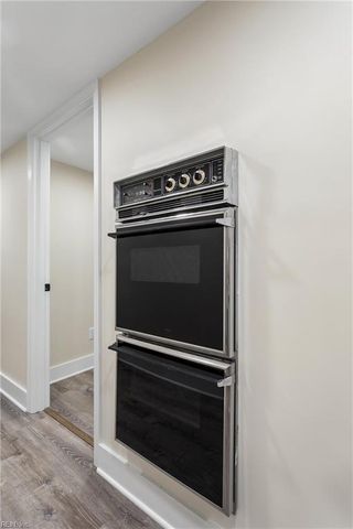 6295 Ark RD, Gloucester, VA 23061