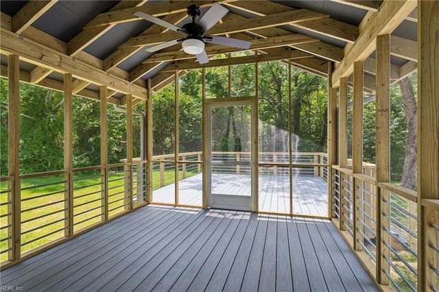 6295 Ark RD, Gloucester, VA 23061