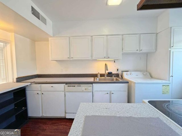 3079 Colonial Way B, Atlanta, GA 30341