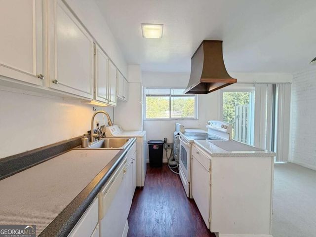 3079 Colonial Way B, Atlanta, GA 30341