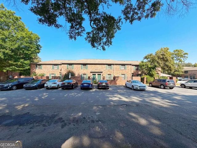 3079 Colonial Way B, Atlanta, GA 30341