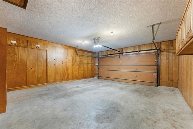 3444 N Greenbriar Drive, Fayetteville, AR 72703