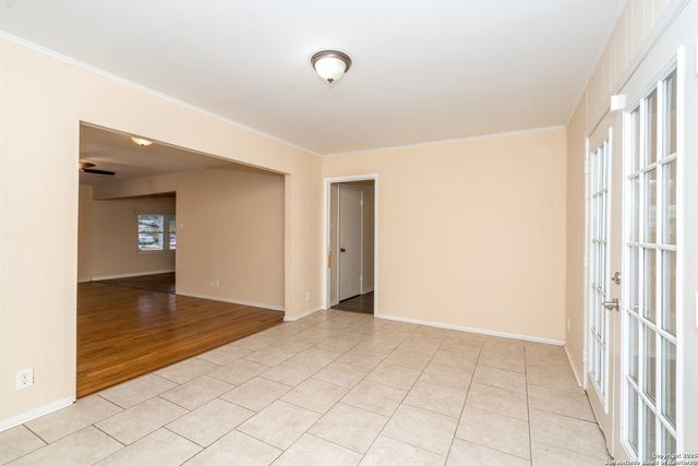 239 Craigmont, San Antonio, TX 78213