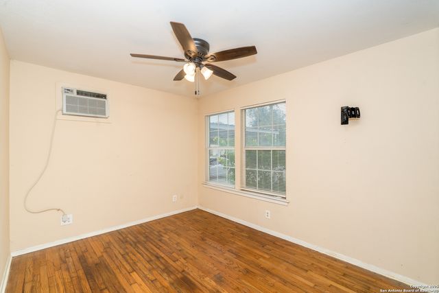 239 Craigmont, San Antonio, TX 78213