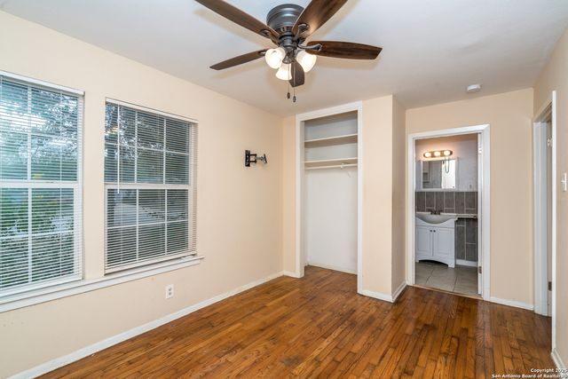 239 Craigmont, San Antonio, TX 78213