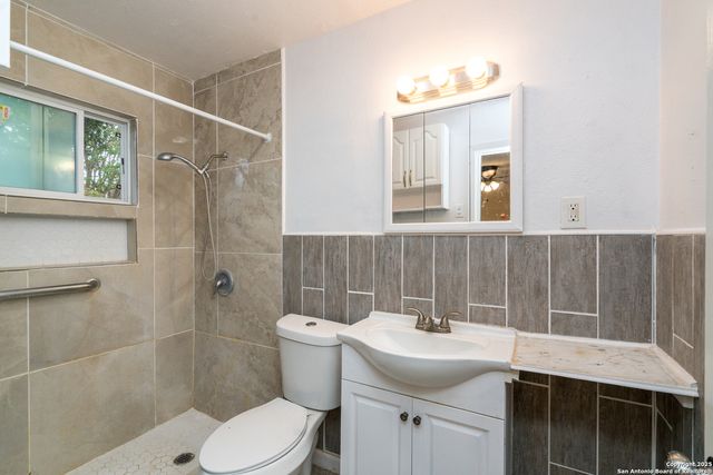 239 Craigmont, San Antonio, TX 78213