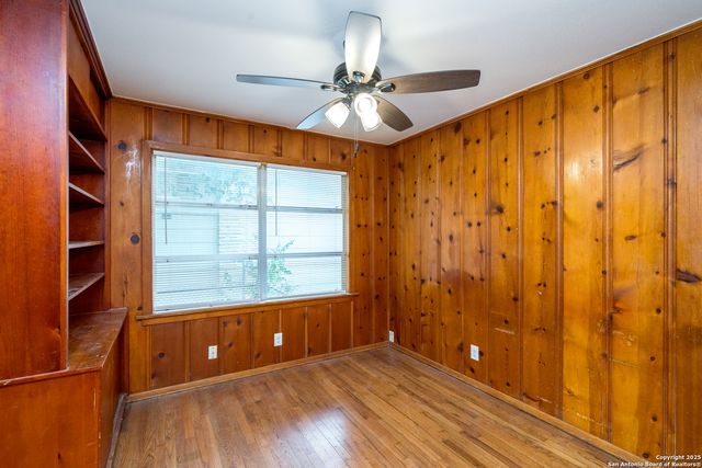 239 Craigmont, San Antonio, TX 78213