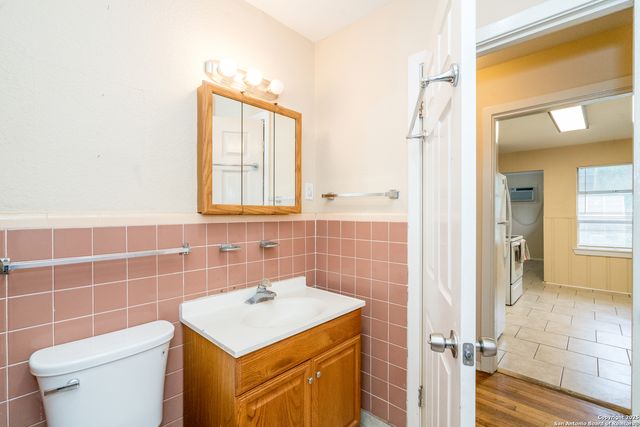 239 Craigmont, San Antonio, TX 78213