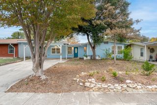 239 Craigmont, San Antonio, TX 78213