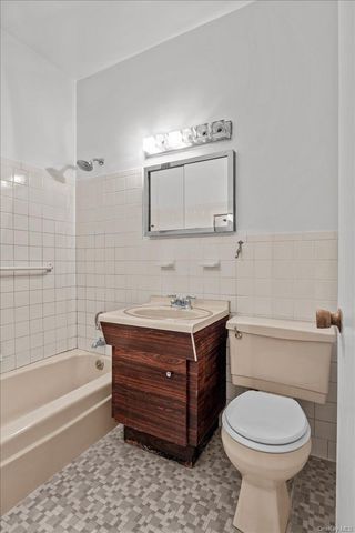 555 Kappock Street 4H, Bronx, NY 10463