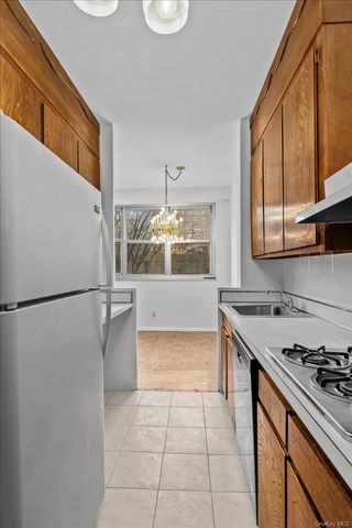 555 Kappock Street 4H, Bronx, NY 10463