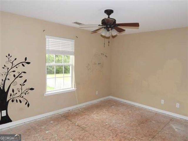 532 Mustang Lane NE, Ludowici, GA 31316