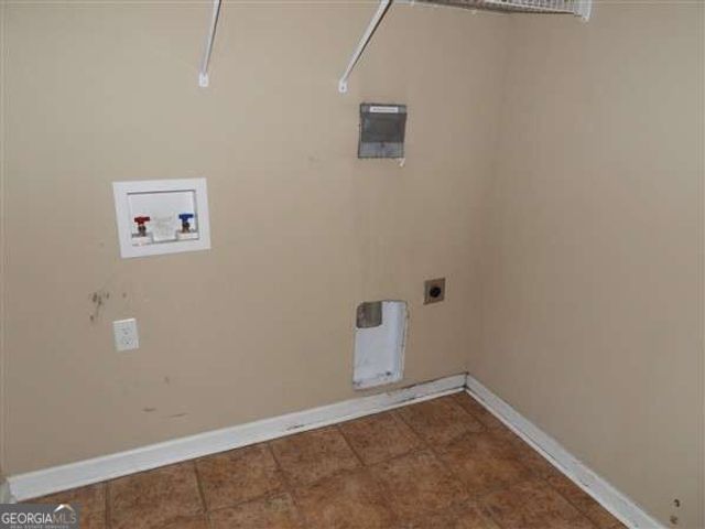 532 Mustang Lane NE, Ludowici, GA 31316