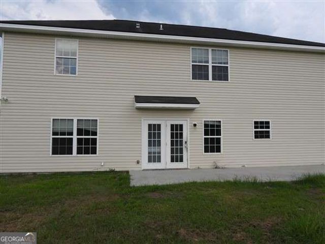 532 Mustang Lane NE, Ludowici, GA 31316