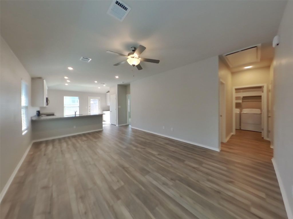 3516 Stride LN, Georgetown, TX 78626