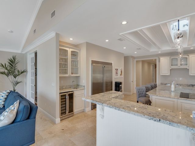 1896 Mooringline Drive, Vero Beach, FL 32963