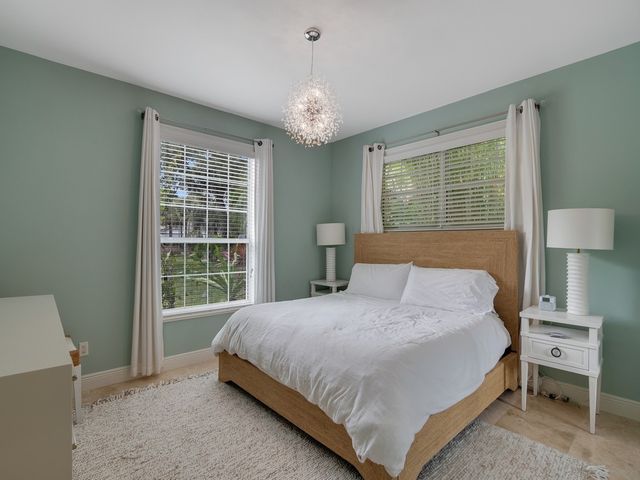 1896 Mooringline Drive, Vero Beach, FL 32963