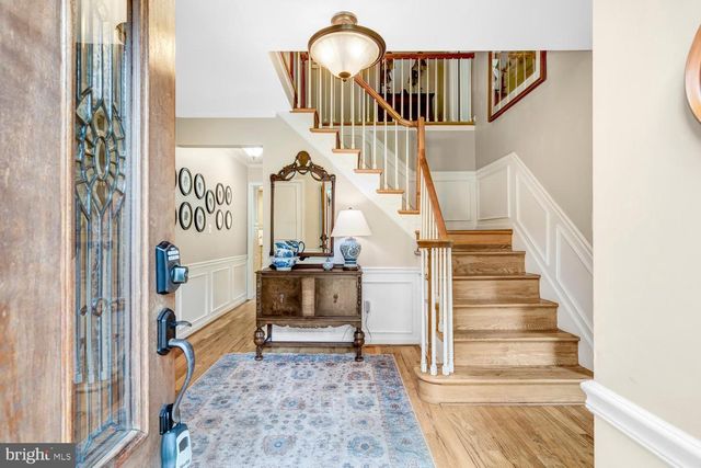 3723 RIVERWOOD RD, Alexandria, VA 22309