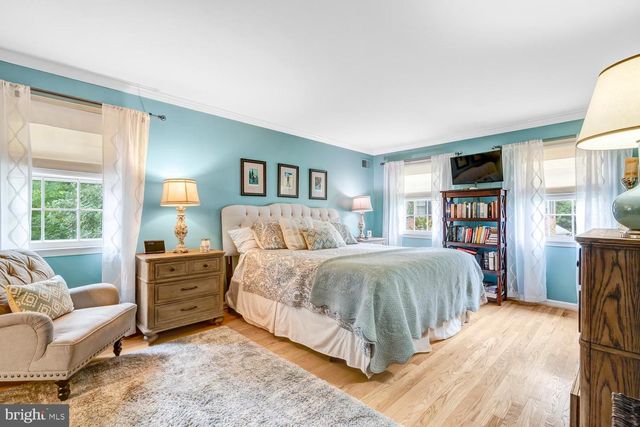3723 RIVERWOOD RD, Alexandria, VA 22309