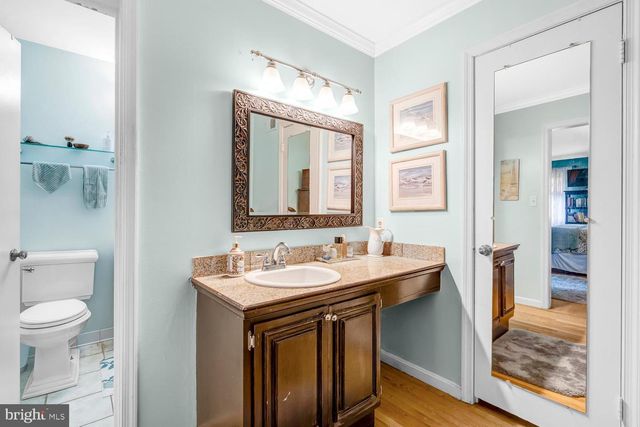 3723 RIVERWOOD RD, Alexandria, VA 22309