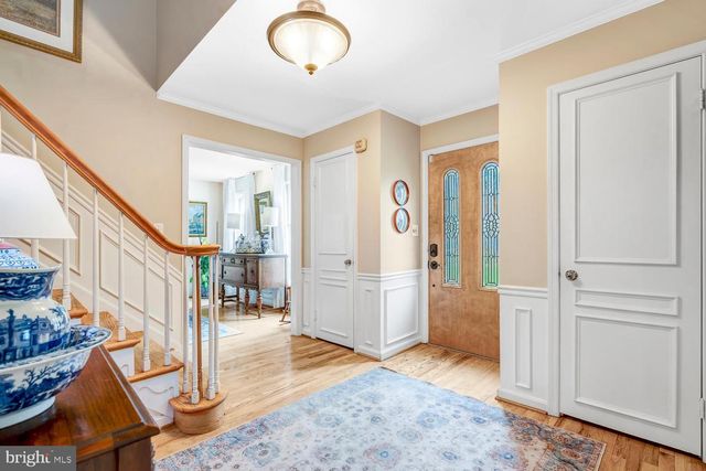 3723 RIVERWOOD RD, Alexandria, VA 22309