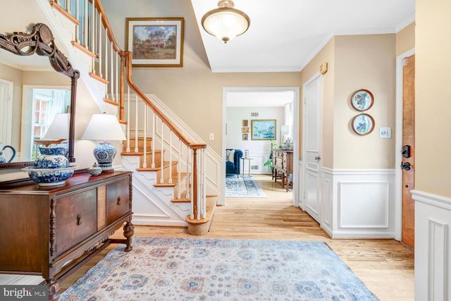 3723 RIVERWOOD RD, Alexandria, VA 22309
