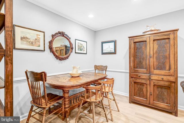 3723 RIVERWOOD RD, Alexandria, VA 22309