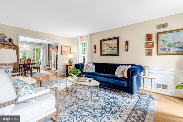 3723 RIVERWOOD RD, Alexandria, VA 22309