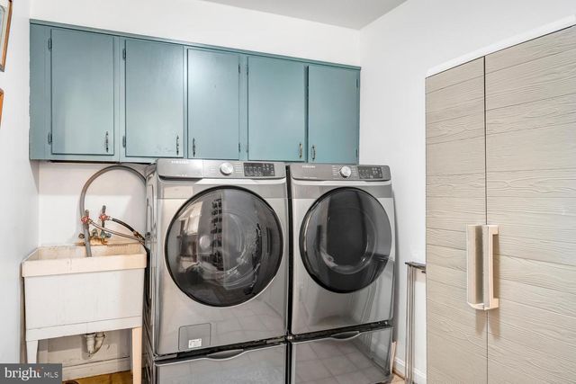 3723 RIVERWOOD RD, Alexandria, VA 22309