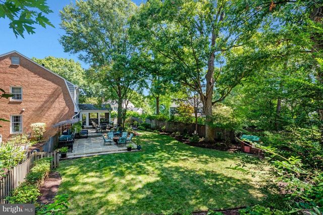 3723 RIVERWOOD RD, Alexandria, VA 22309