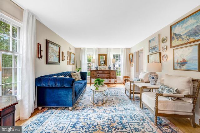 3723 RIVERWOOD RD, Alexandria, VA 22309