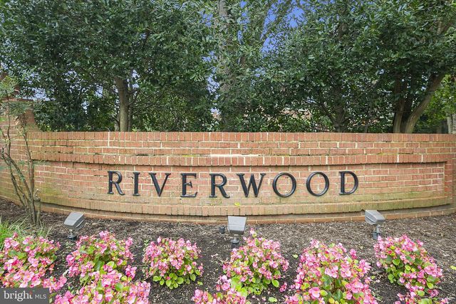 3723 RIVERWOOD RD, Alexandria, VA 22309