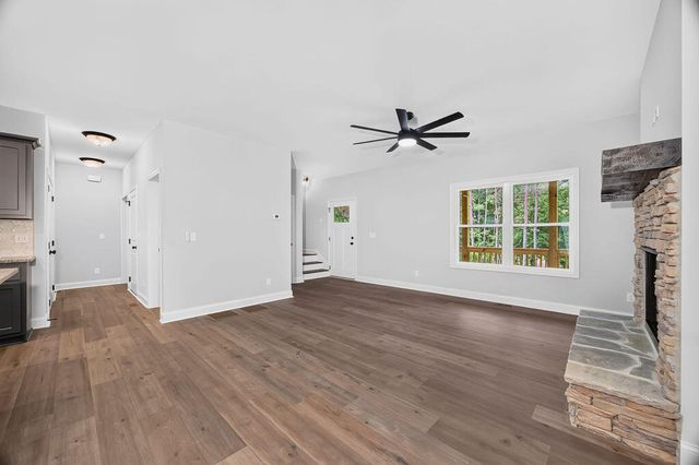 4546 Lee Pike, Soddy Daisy, TN 37379