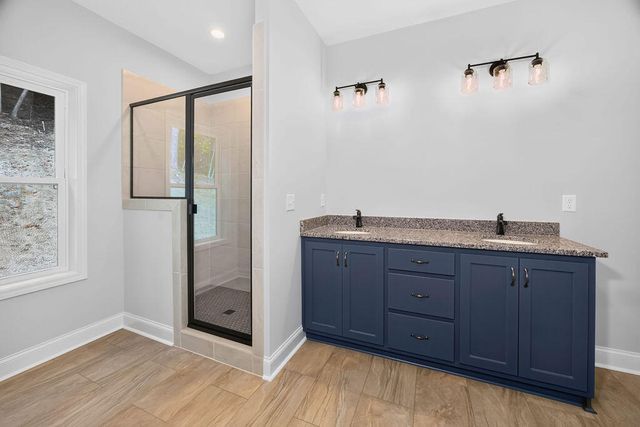 4546 Lee Pike, Soddy Daisy, TN 37379
