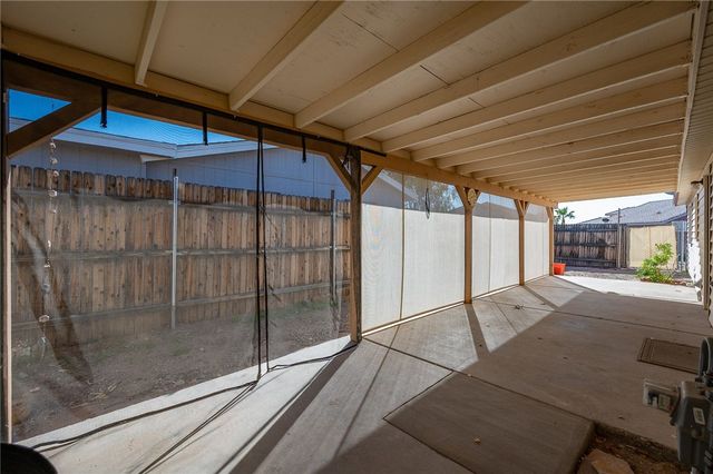 4818 S Baronsgate Way, Fort Mohave, AZ 86426