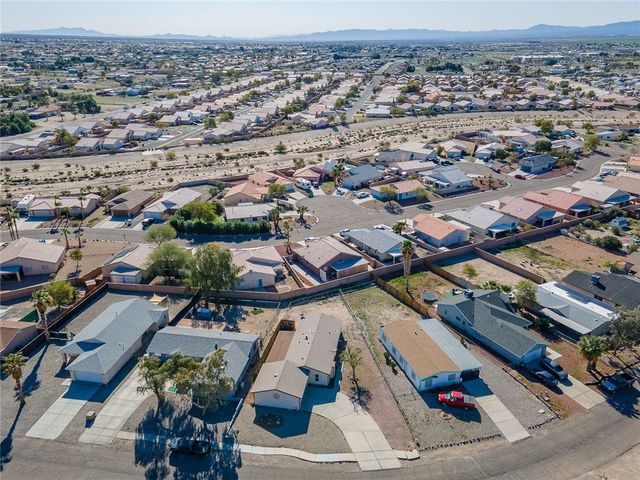 4818 S Baronsgate Way, Fort Mohave, AZ 86426