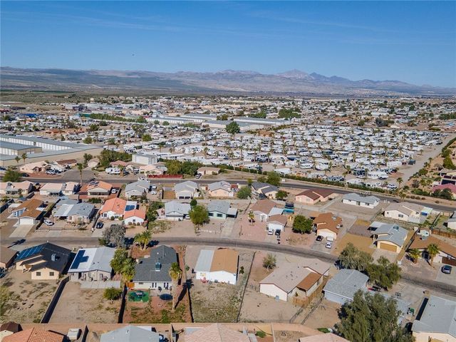 4818 S Baronsgate Way, Fort Mohave, AZ 86426