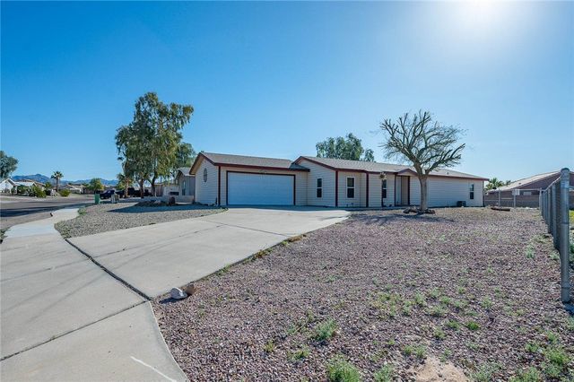 4818 S Baronsgate Way, Fort Mohave, AZ 86426