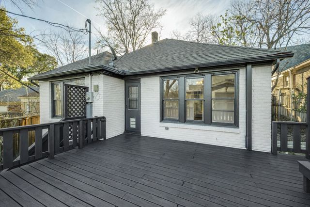 6931 Lindsley Avenue, Dallas, TX 75223