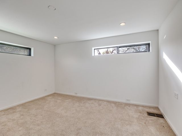 6931 Lindsley Avenue, Dallas, TX 75223