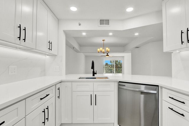 9260 SW 14th Street 2303, Boca Raton, FL 33428