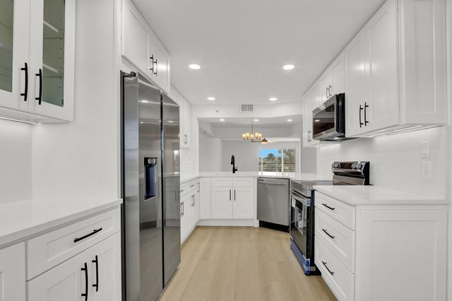 9260 SW 14th Street 2303, Boca Raton, FL 33428