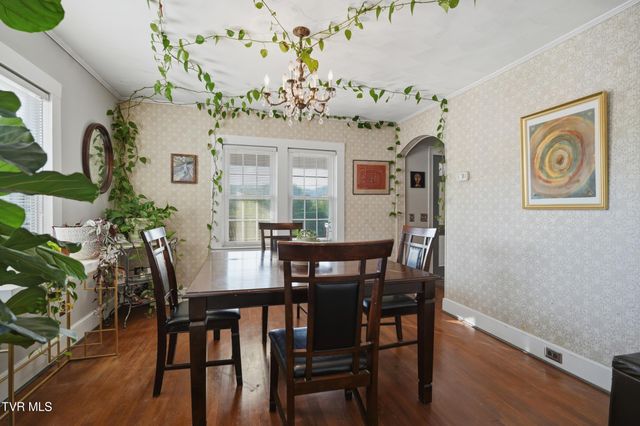 251 Charleston Street, Weber City, VA 24290