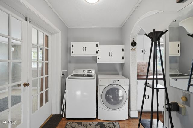 251 Charleston Street, Weber City, VA 24290