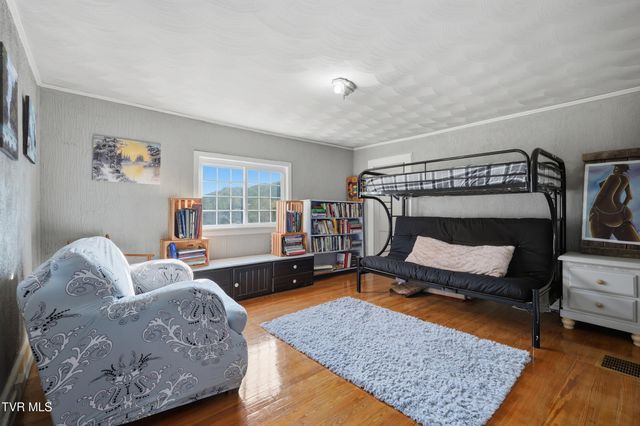 251 Charleston Street, Weber City, VA 24290