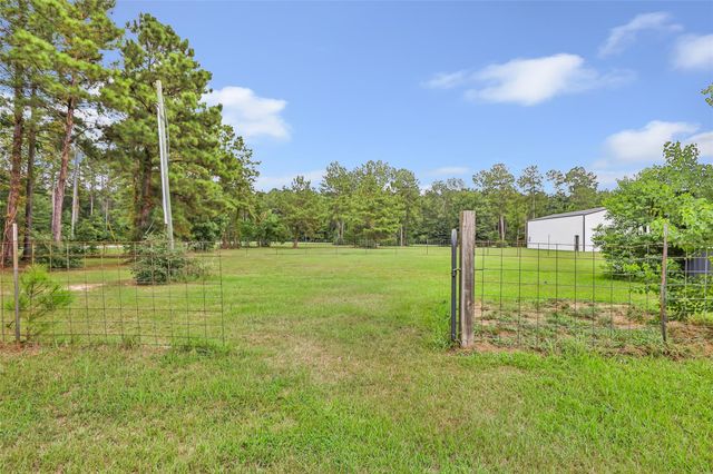 4324 Holstein Drive, Cleveland, TX 77328