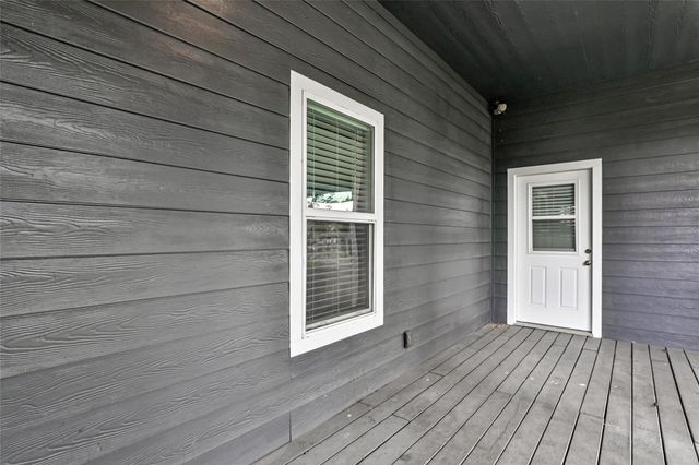 4324 Holstein Drive, Cleveland, TX 77328