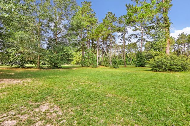 4324 Holstein Drive, Cleveland, TX 77328