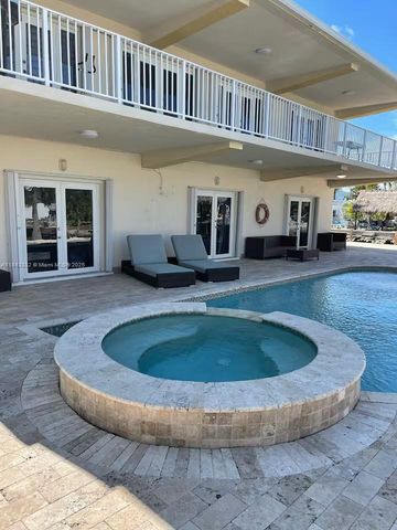 201 Wildwood Cir, Key Largo, FL 33037