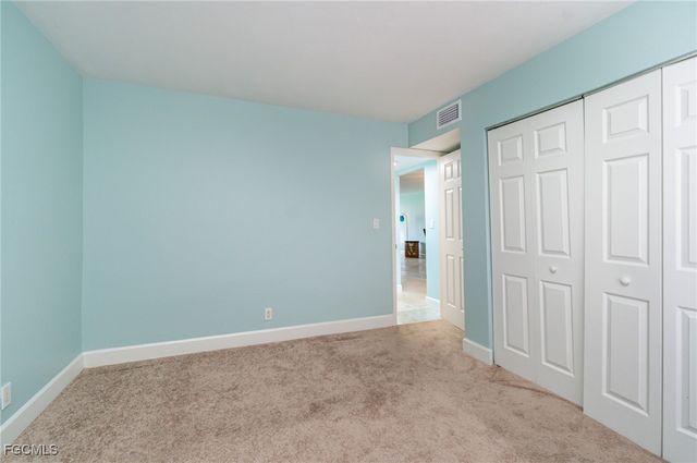 3574 Antarctic CIR 2107, Naples, FL 34112